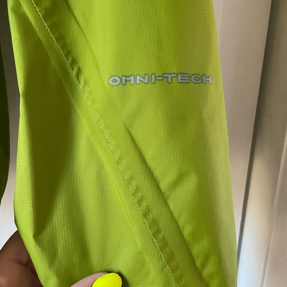 Ladies Columbia windbreaker - Picture 4 of 5